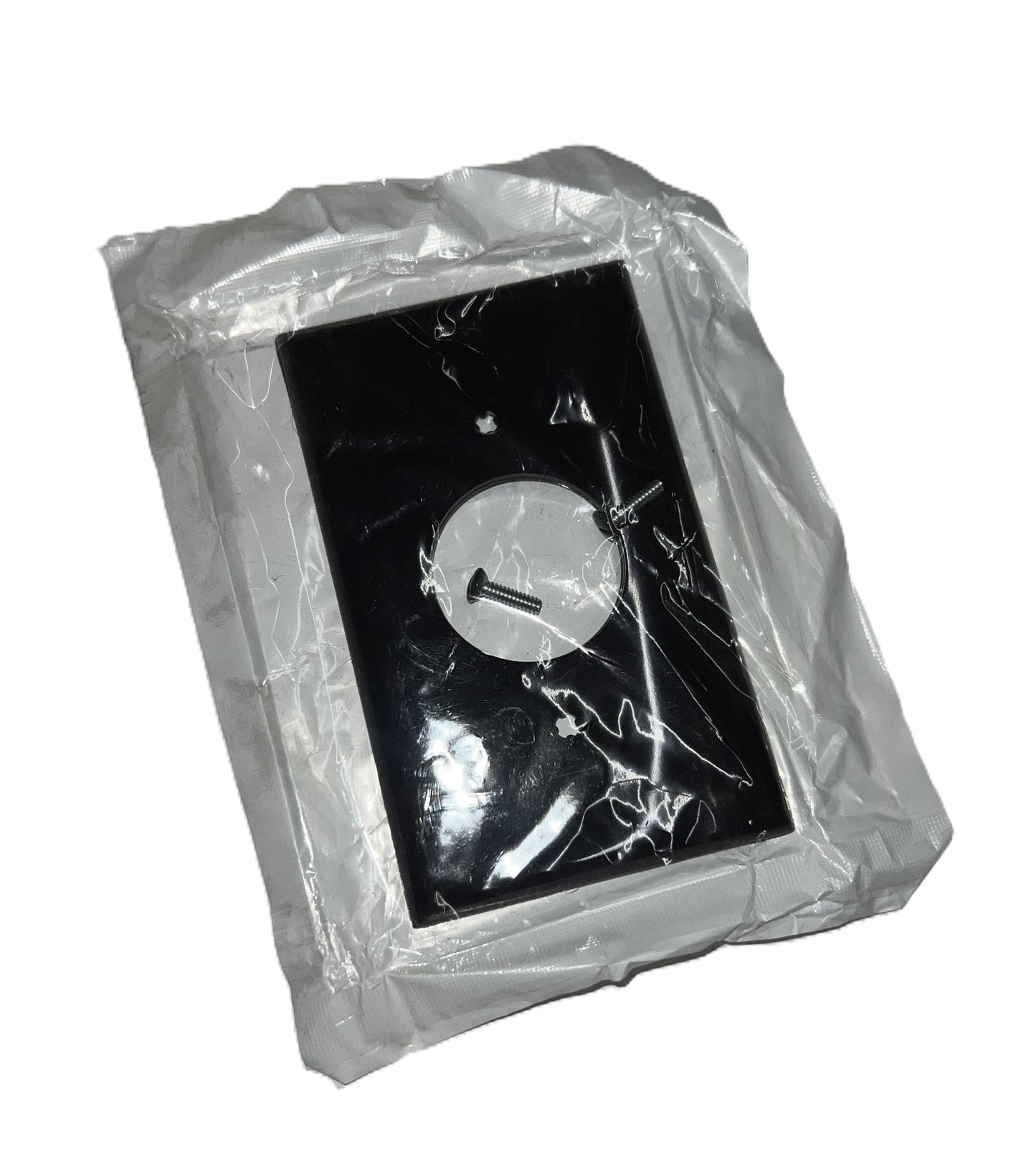 RECEPTACLE PLATE, SINGLE GANG