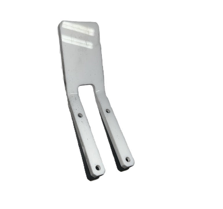REAR BOX GUIDE (MAGNUM 700)