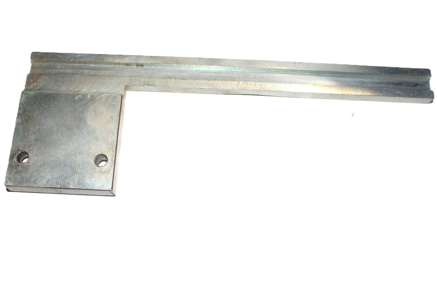 CONNECTING PLATE
