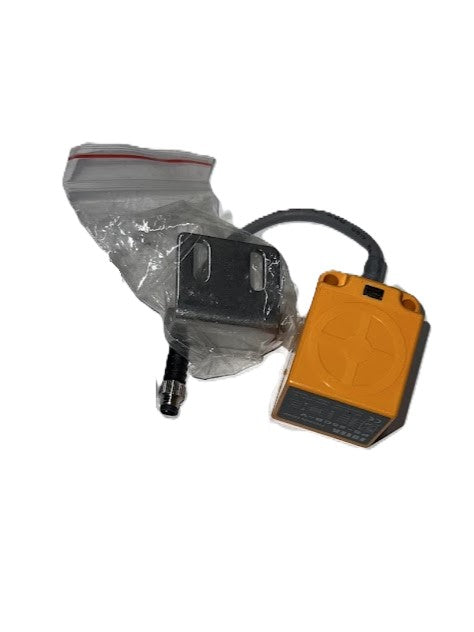 PROX SWITCH, VERTICAL, NC, 40mm CUBE, 25mm RANGE